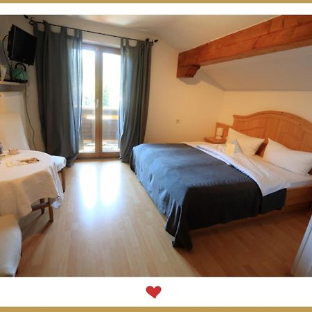 Berghupferl - Do Legst Di Nieda Bed & Breakfast Oberaudorf Exterior photo
